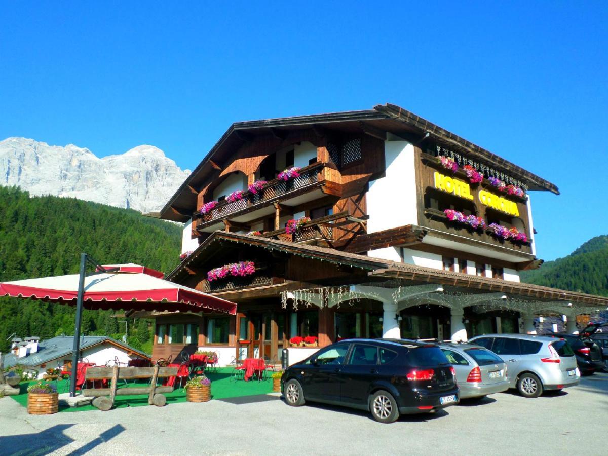 Hotel Corona Val di Zoldo Exterior foto