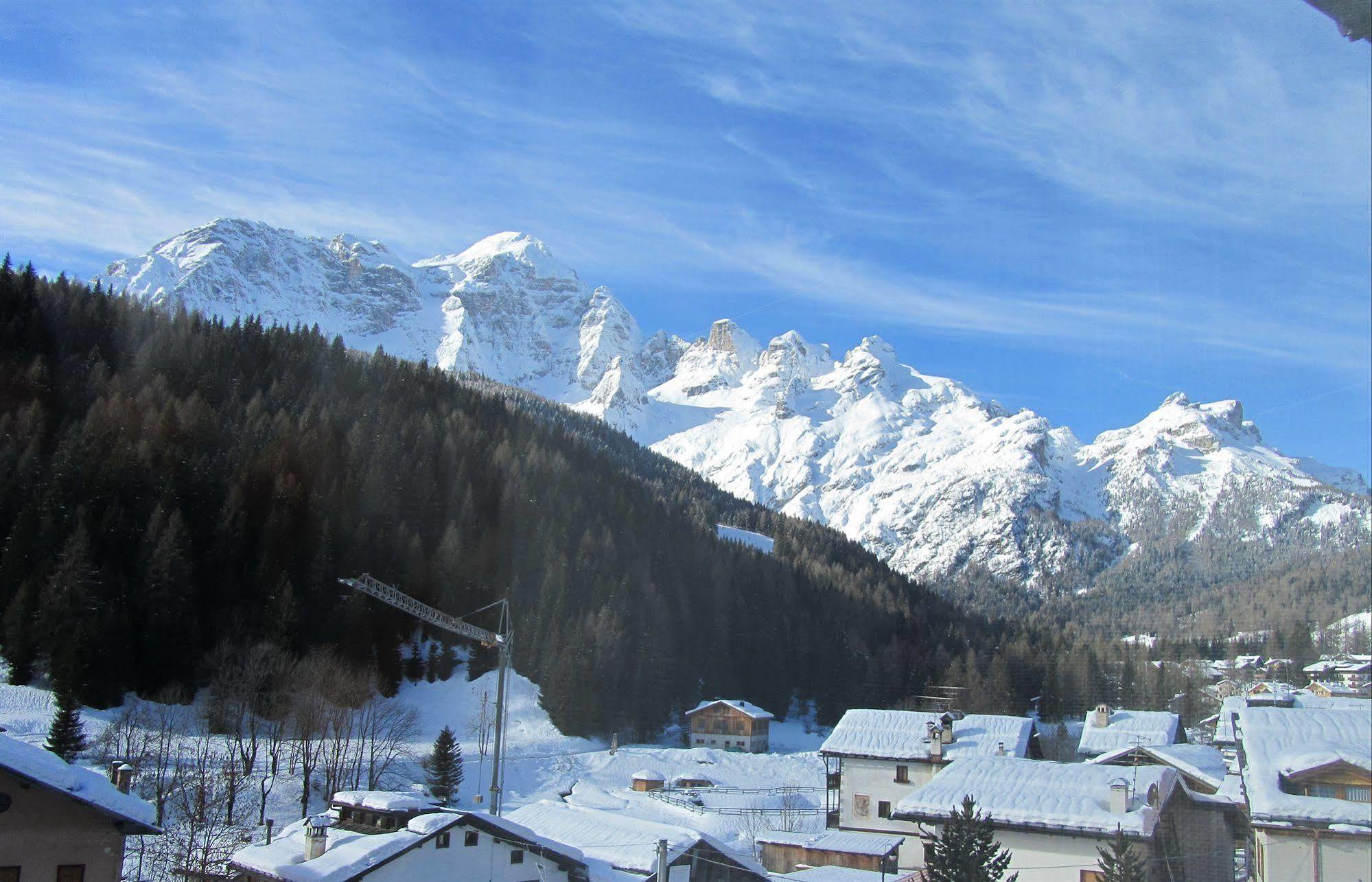 Hotel Corona Val di Zoldo Exterior foto